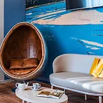 Ibis Styles Centre 3*