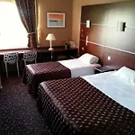 Ibis Styles Centre 3*