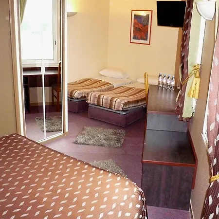 Ibis Styles Centre Отель 3*