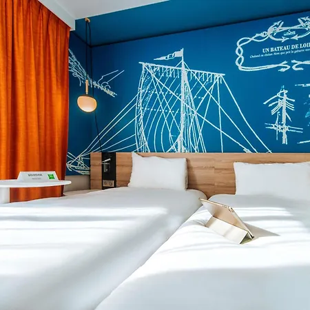 Ibis Styles Centre Hotel 3*