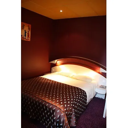 Ibis Styles Centre 호텔 앙세니스