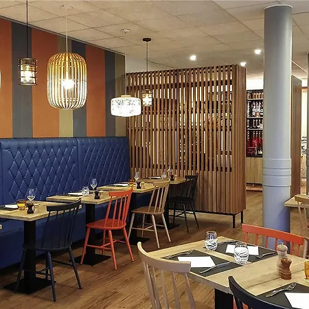 מלון Ibis Styles Centre 3*