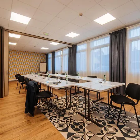 Ibis Styles Centre 3*