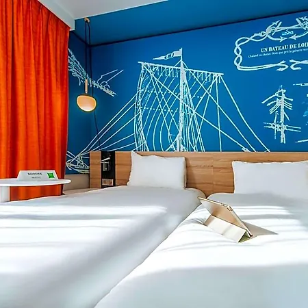 Otel Ibis Styles Centre 3*