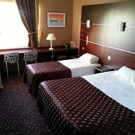 Ibis Styles Centre 3*