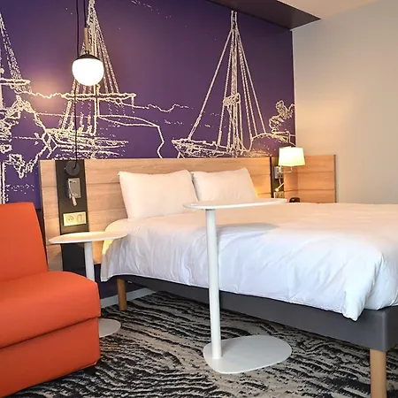 Ibis Styles Centre מלון 3*