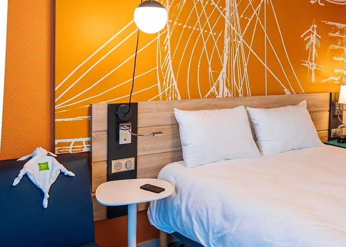 Ibis Styles Centre 3* 昂斯尼