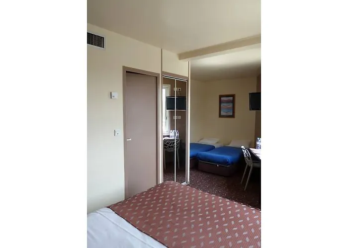 Ibis Styles Centre 3*