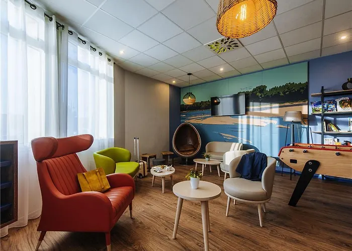 Ibis Styles Centre 3* אנסניס