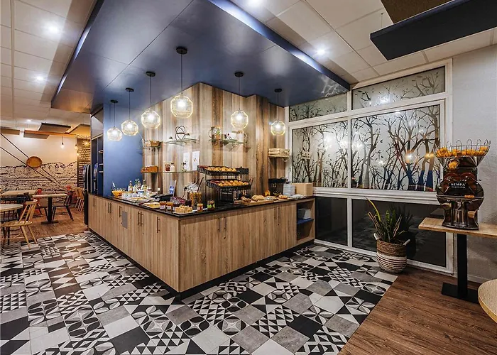 Otel Ibis Styles Centre 3*