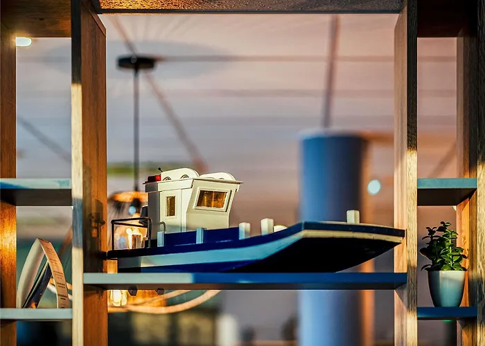 Ibis Styles Centre 3* 昂斯尼